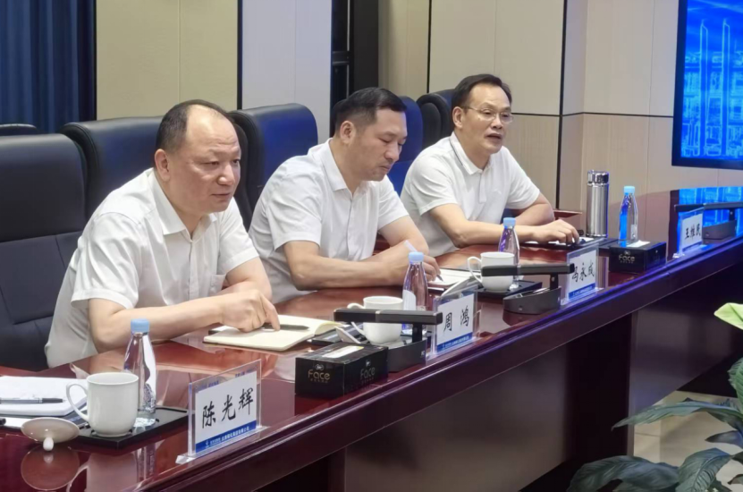 周鴻拜訪云南磷化集團董事長、總經理李錫斌