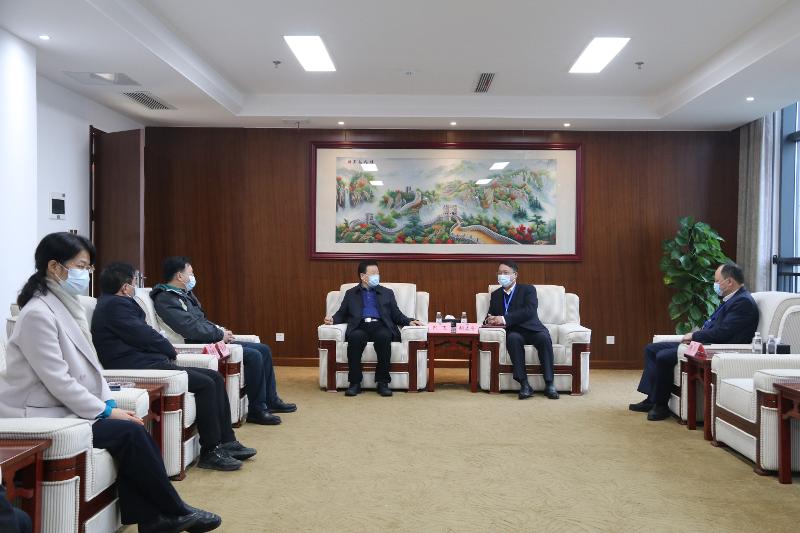 2022年12月，時任湖南省人民政府副省長、黨組成員，省國資委黨委書記陳飛到公司調研指導工作